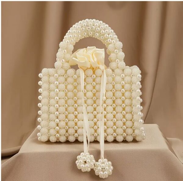 off white berry beads - Image 4
